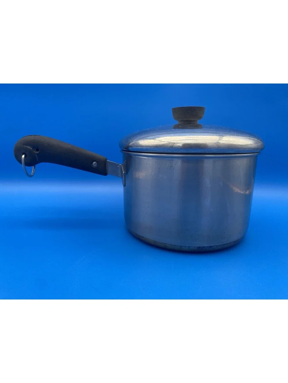 Revere Ware 7 Pieces of Copper Bottom Cookware Saucepans w Lids & Measuring Cup